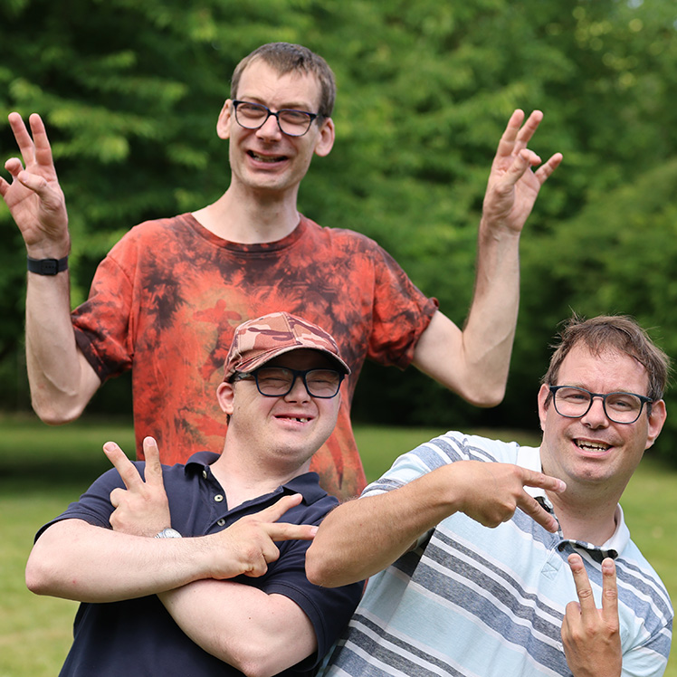 Drei Personen in Kerpen Brüggen